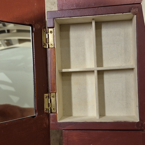 Jewerly Box Brick Red - Picture 6 of 6